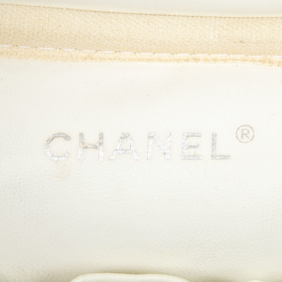 Chanel Tall Vanity Case - Picture 8 of 9